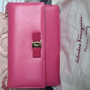 Salvatore Ferragamo Vara Bow Front Flap Medium Bag Pink